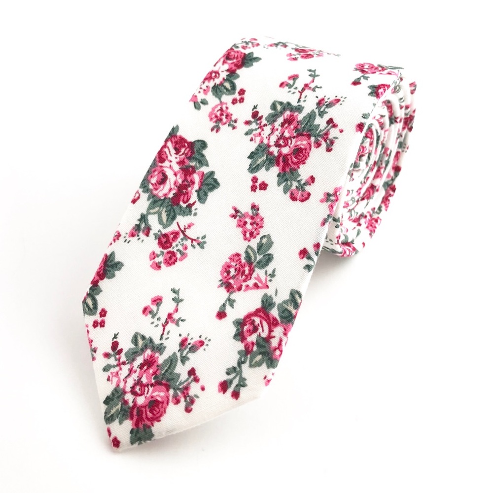 Men’s White & Red Country Floral Slim Necktie